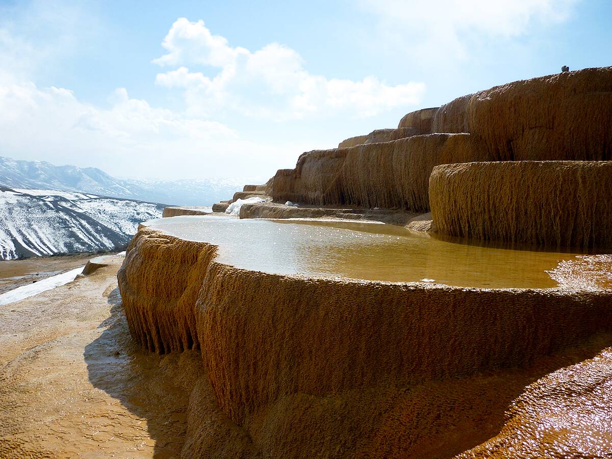 چشمه های پلکانی ایران